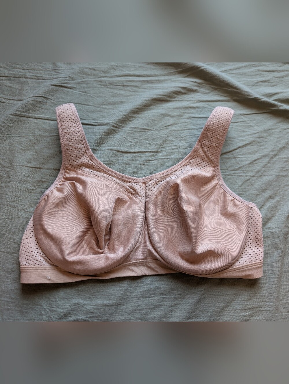 NWOT Glamorise High Impact Underwire Sports Bra 40D Blush
